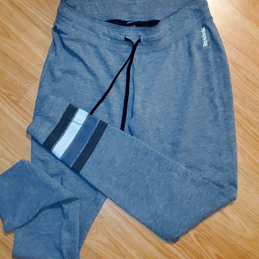 REEBOK XS slim fit joggers, lowrise